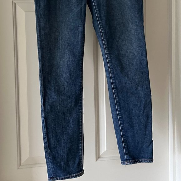 JCrew Dark Wash Skinny Jeans - Size 31 - Picture 2 of 5